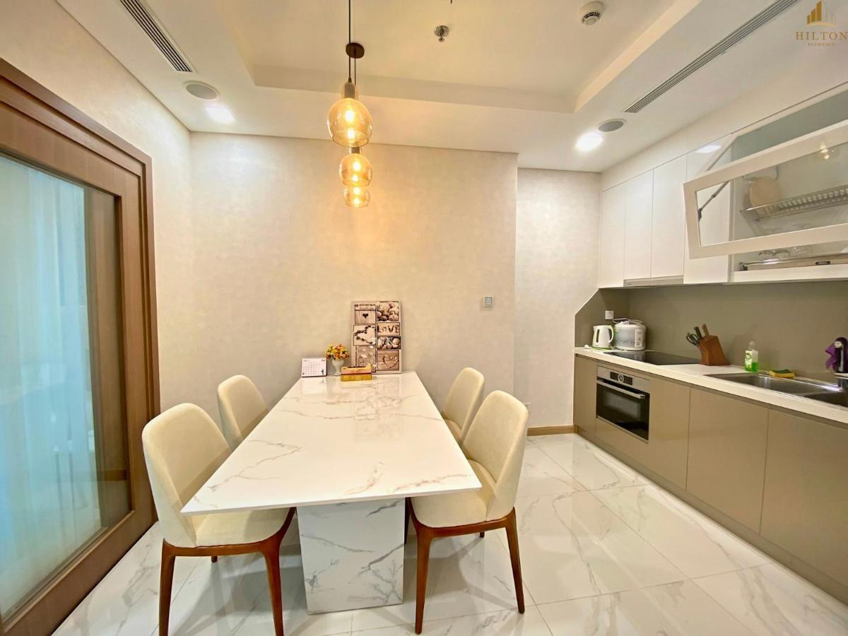 Hilton Residence - Landmark 81 Vinhomes Central Park Ciudad Ho Chi Minh  Exterior foto